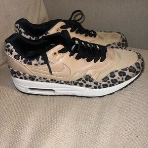 Womens Nike Air Max